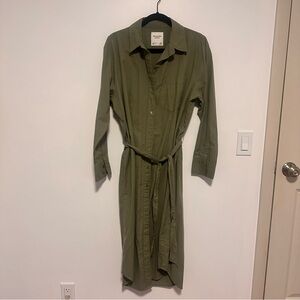 Abercrombie and Fitch Linen-Blend Belted Midi Button-up Dress